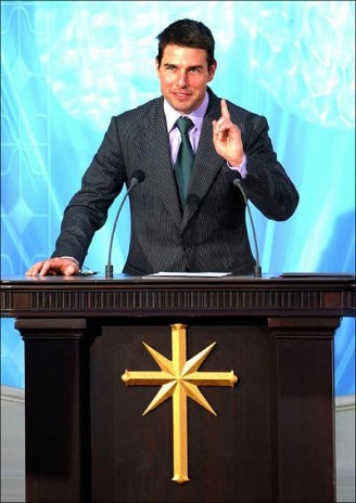 37721304_tom_cruise_scient.jpg
