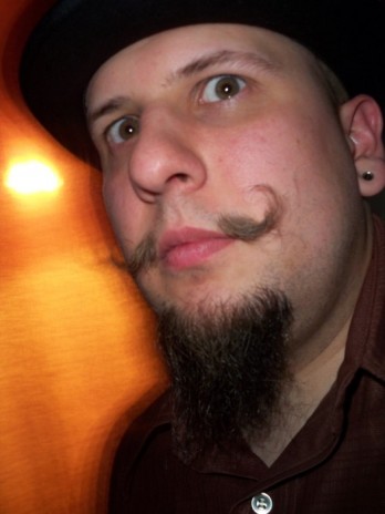 100_0589ng.JPG