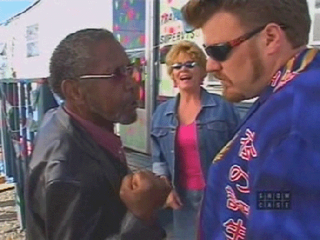 vlcsnap_633444.gif