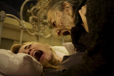 2009_drag_me_to_hell_001.jpg