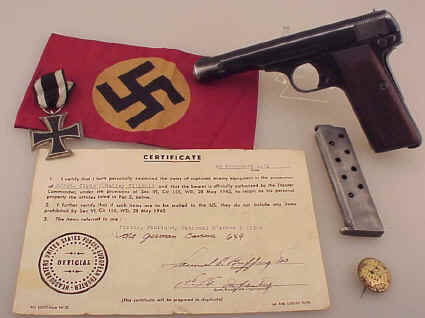 Nazi_Grouping_.32_ACP_Pist.jpg