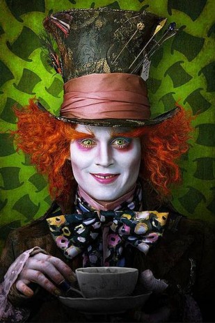 aliceinwonder_johnny__oPt.jpg