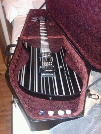 My_guitar.jpeg