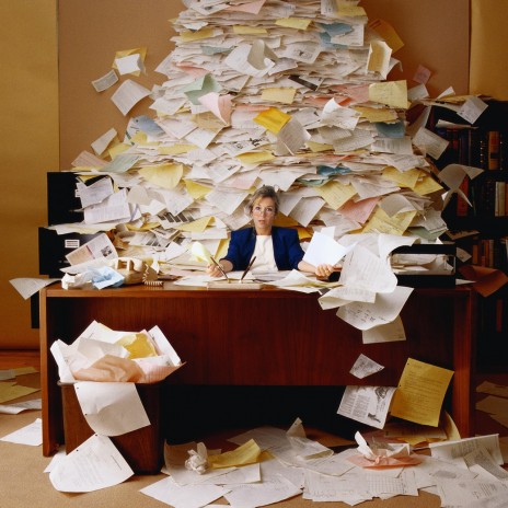 MessyDesk_1_.jpg