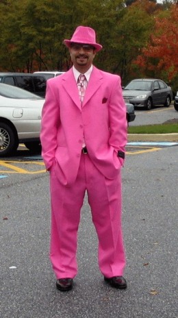 pink_suit_761891.jpg