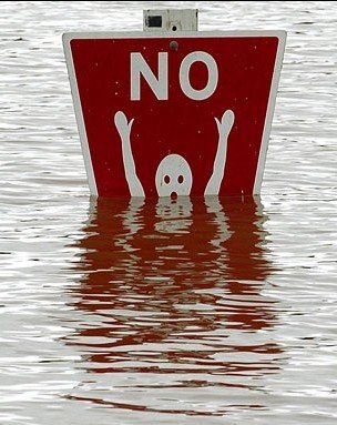 no_swimming_sign.jpg