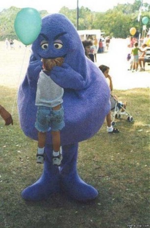 Nom_Nom_Nom_Nom_Nom.jpg