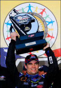 Guy_with_a_trophy.jpg