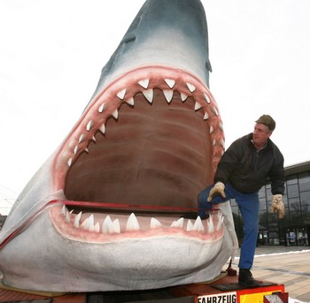 Megalodon_1_.jpg