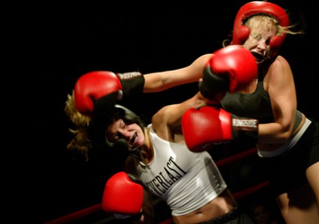 girls_fighting.jpg