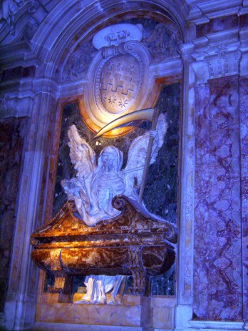 San_Pietro_in_Vincoli__int.jpg