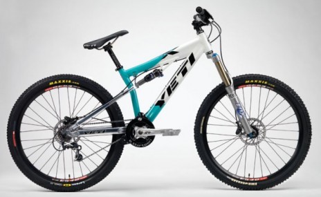 Yeti_4x_2008.jpg