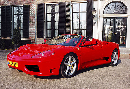 ferrari.jpg