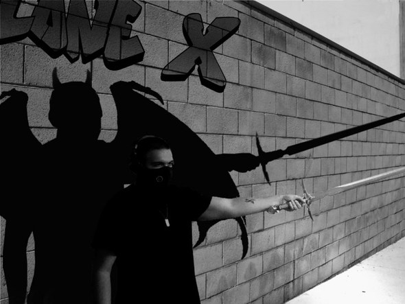 1848460621-lonexshadowsmal.jpg