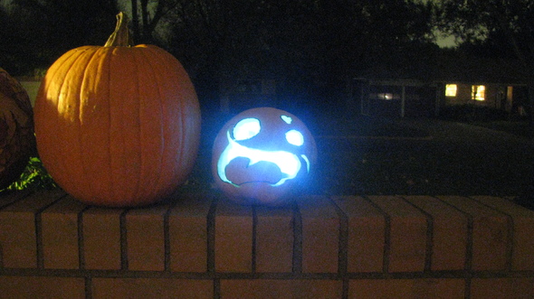 1435733816-pumpkin-and-bal.jpg