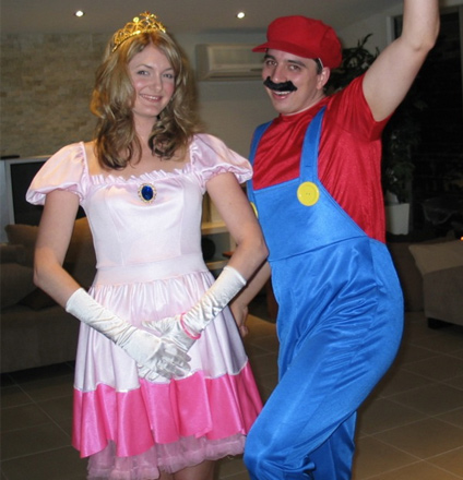 mario_and_peach.jpg