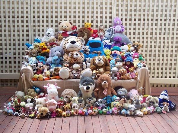 1727620249-plushies-1a.jpg.jpg