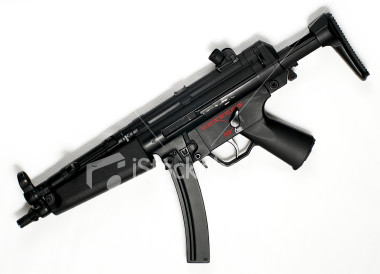 ist2_2400819_mp5_rifle_rep.jpg