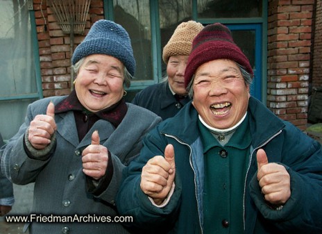 4_Thumbs_Up.jpg