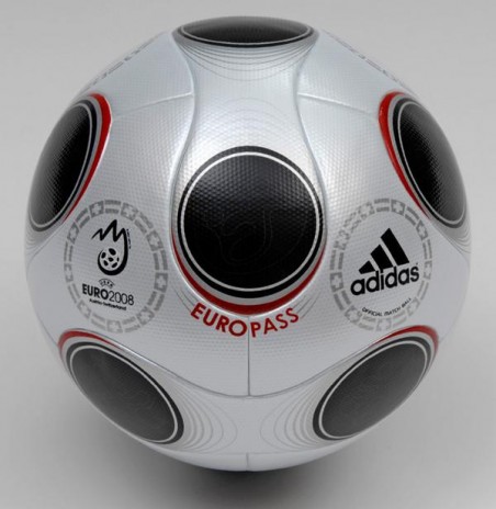 euro2008officialmatchball.jpg