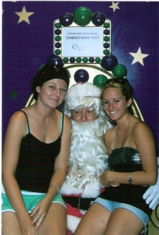 santa_being_naughty.jpg