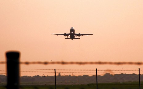 Flugzeug_Sonnenuntergang_g.jpg