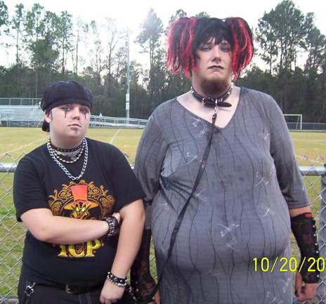 FAT_GOTH_760402.jpg