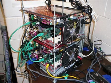 microwulf_super_computer.jpg
