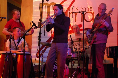 20081114_2.jpg
